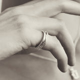 SAND DUNE TWIST RING (SILVER)