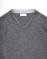  LAYERED V-NECK KNIT