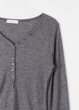 BUTTON SILHOUETTE TEE