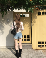 Natural denim shorts