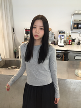 ヴィレベーシック長袖Tシャツ（4c）