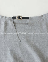 Buckle backless off-shoulder sweatshirt