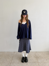 deep v neck loose T 