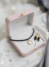  Crescent Moon Choker - Gold Color (Penthouse3 Hanjihyun, LOONA Yves Choker)