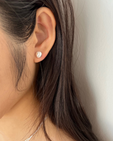 コットンボールピアス (シルバー) *1PCS