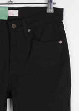 スタッドミドルブーツカットパンツ