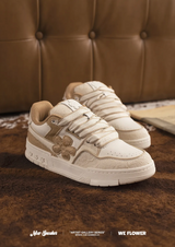 We Flower Hot-selling breathable shock-absorbing suitable  for dressing up Star style Board shoes