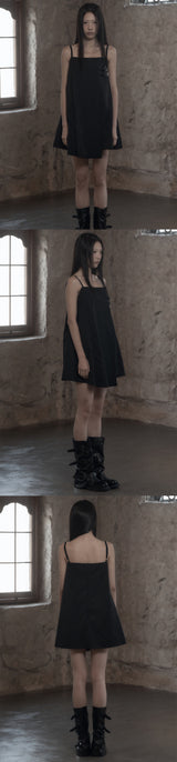 [mnem] バックルナイロンミディドレス (black)