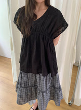 ロエリンシアリングキャップスリーブブラウス
