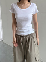 UネックスリムTシャツ