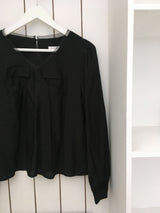 Chiffon v tie blouse