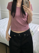 ノアストライプUネックTシャツ（3色）