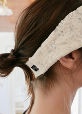 [shiwonderful x voor] Floral Lace Hair Band_Cream