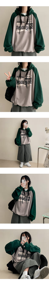 Leaf raglan colored hoodie
