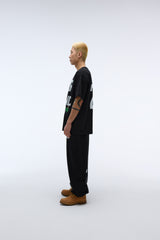 ウィークエンドウォリアーピーポーアートワークTシャツ (ブラック)