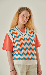 FRIEZE KNIT VEST