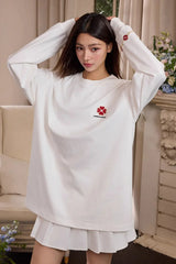クローバーエンブロイダリー長袖Tシャツ
