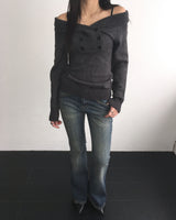 Vネックツイストニット