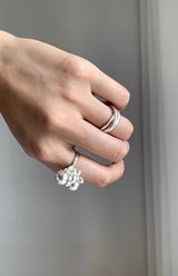 White silver balls ring