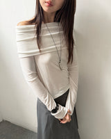 Forma Oval Necklace