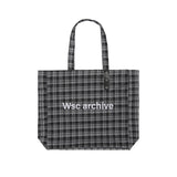 Check eyelet shopper bag 001