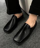 Liner Black Leather Mule