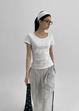 [MADE] Izny U-Neck Short Sleeve T-shirt