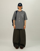 BEE Curved Line Pin-tuck Balloon Pants
