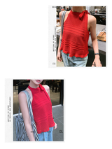 Halter Strap Red Flared Sleeveless T-shirt