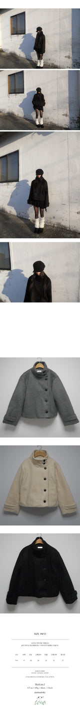 nine short coat