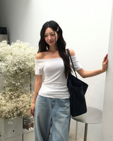 [MADE] ミューズスリムフィットオフショルダーショートスリーブTシャツ