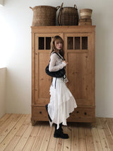 Lace scarf drape T
