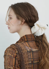 Lace Flower Stripe Scrunchie_Large_Beige