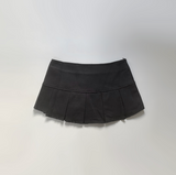 Keina Low-Waist Pleated Skirt (Black)
