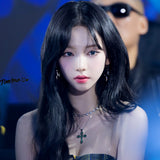  [Aespa Karina, IVE Gaeul Piercing] Sparkle Sparkle Huggies Piercing