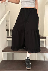 Love Mo Capri Tiered Ruffle Bermuda Shorts 2color