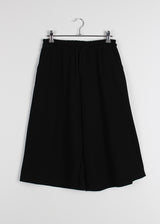 EYELET LINE BERMUDA PANTS