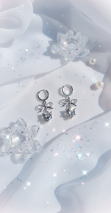 [IU Piercing] Dainty Heart Crystal and Ribbon Huggies Piercing - Silver Color