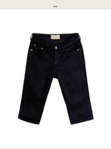 boding on black capri cotton pt
