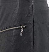 ロングレザースカート