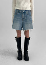 [B-DENIM] CUTTING HALF SHORTS 043