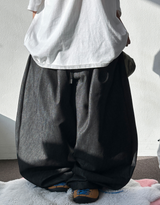 5000 SOLD OUT 🥳 ❤‍🔥 (DURABLE DENIM VER) ❤‍🔥 TWO PLEAT BALLOON COTTON PANTS 🖤🩵 - 2 COLORS