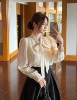 Cave Pearl Tie Puff Blouse