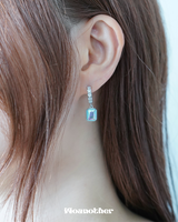 BUBBLE GUM EARRING