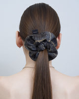 CHECK SCRUNCHIE