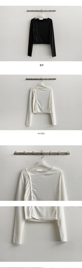 ハニ アンバランス スナップ クロップ ロングスリーブ Tシャツ