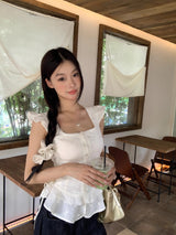 lovely short-sleeved frill sleeveless blouse