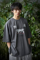 MU-WI PRT.ボックス 1/2 Tシャツ (Charcoal)