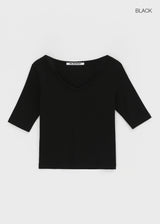 [MADE] Senco V-Neck Half-Sleeve Tee