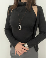 Forma Oval Necklace